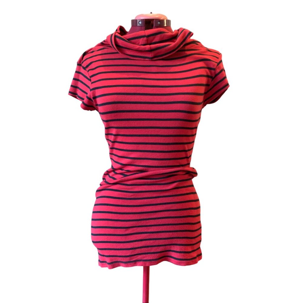 RAZZLE DAZZLE - turtleneck short sleeves long shirt - Red black stripes medium
